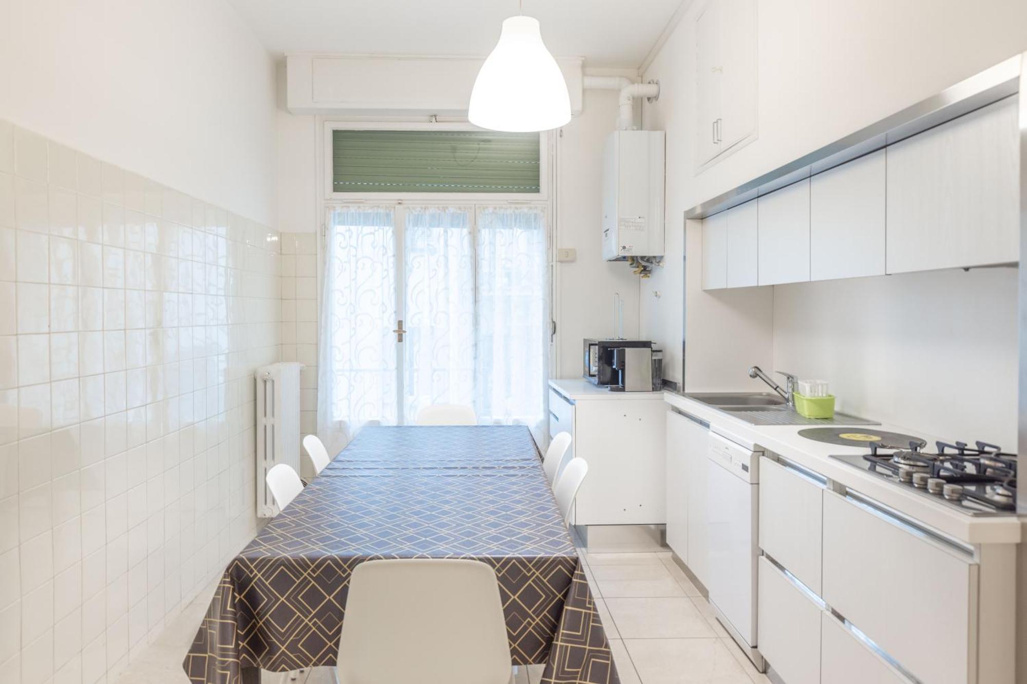 La Finestra Sul Centro, Bologna By Short Holidays Luaran gambar