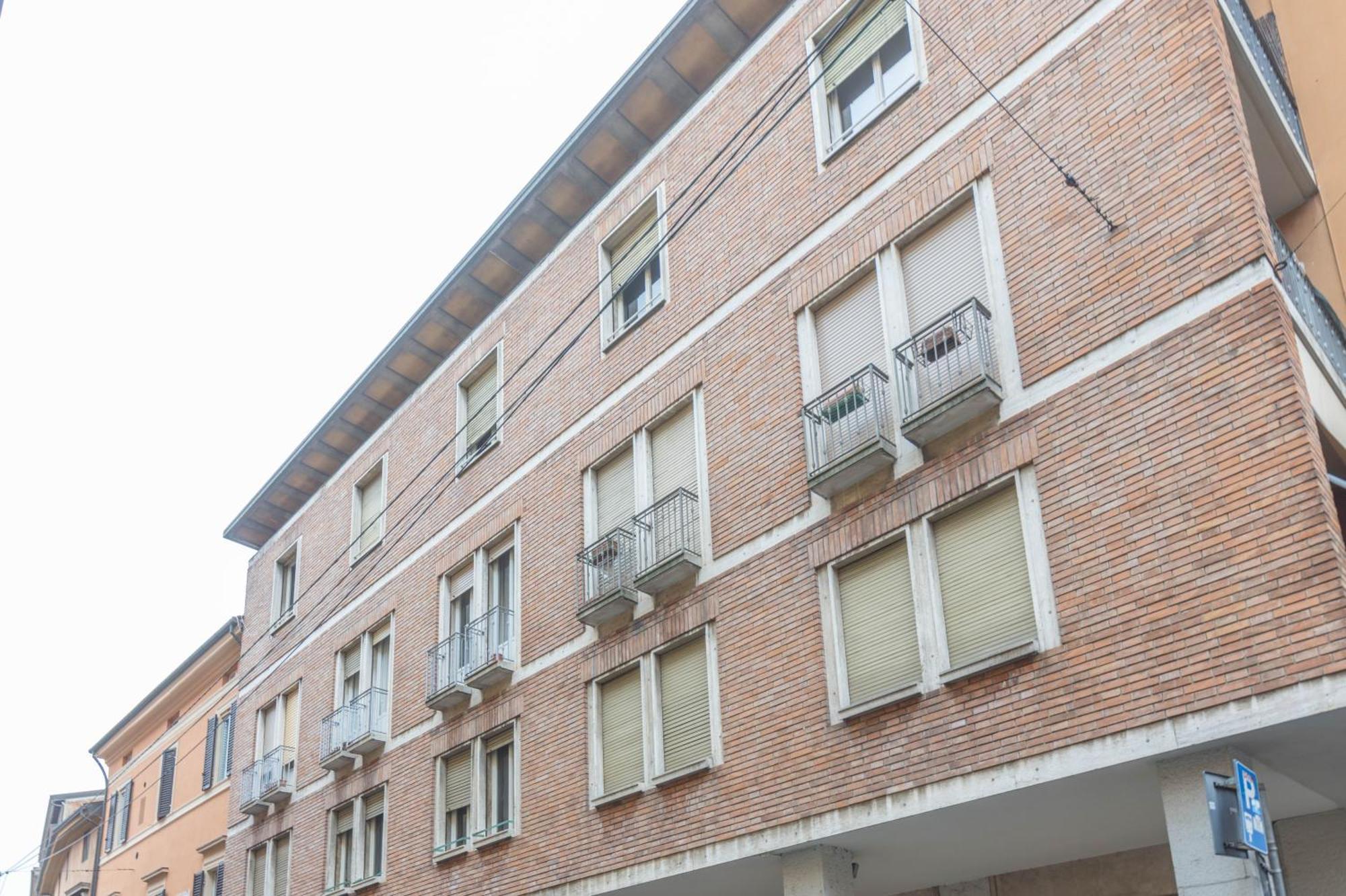 La Finestra Sul Centro, Bologna By Short Holidays Luaran gambar